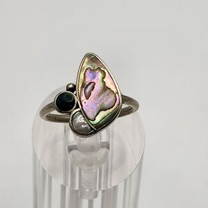 Handcrafted Abalone, Mabe Pearl, & Malachite Silver Tone Ring (7)